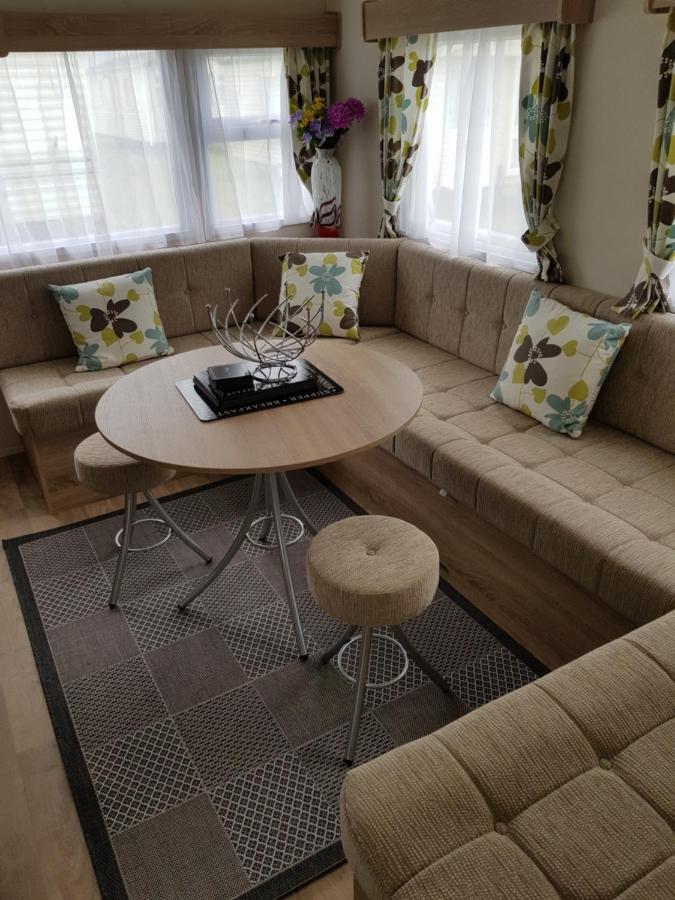 Appartement Delta Santana à Looe Extérieur photo